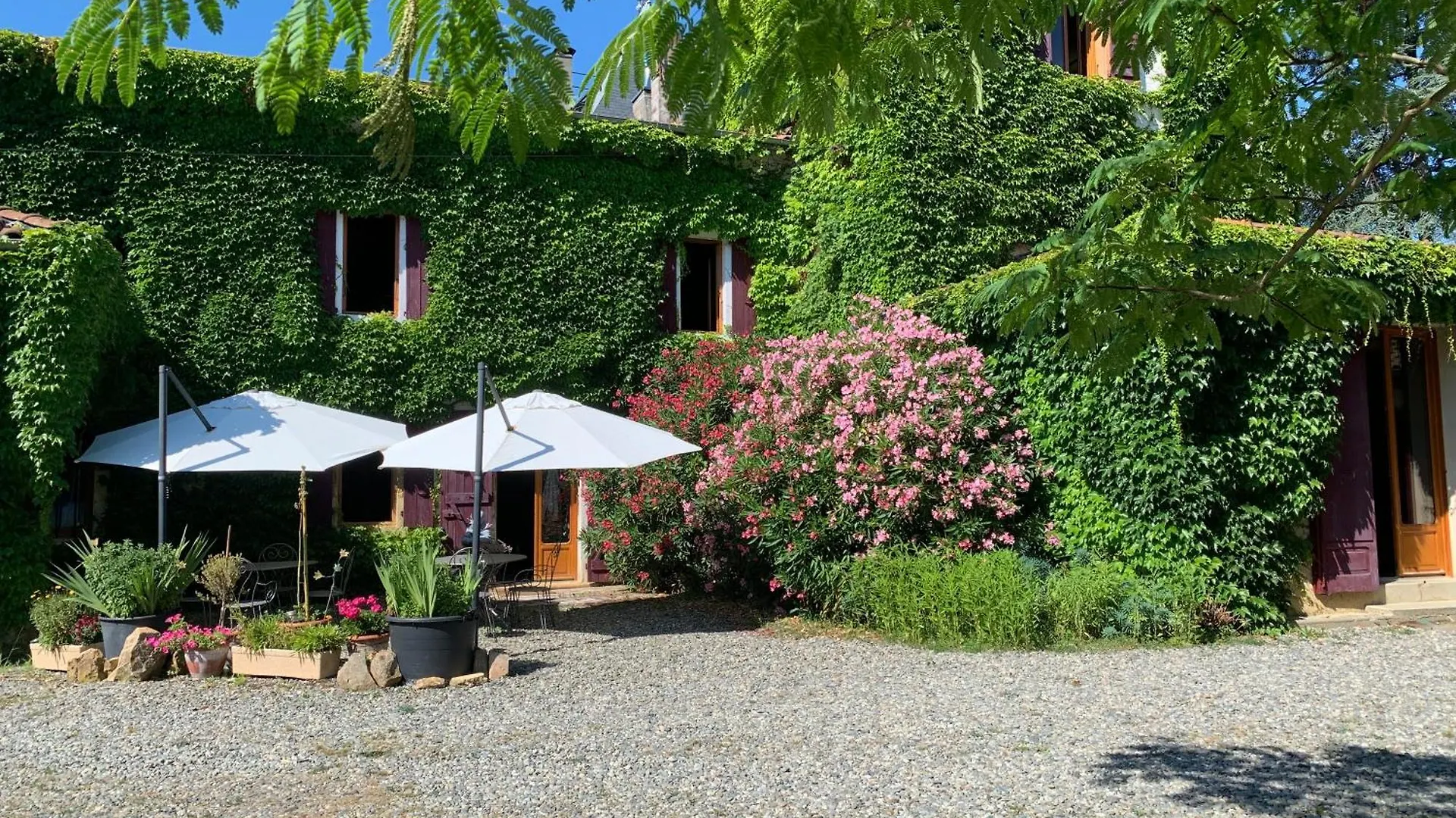 Les Charmes De Boubene Apartamento Saint-Marcet França