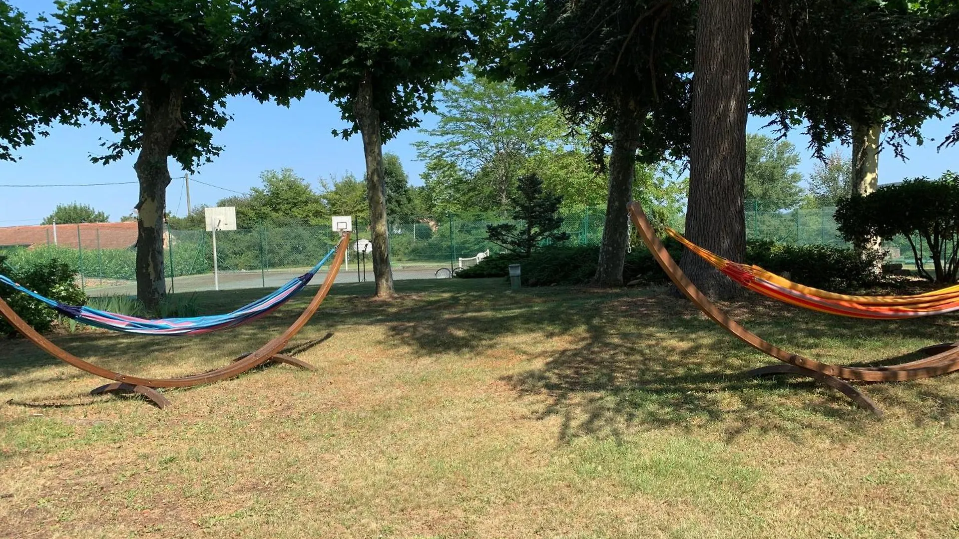 Les Charmes De Boubene Apartamento Saint-Marcet